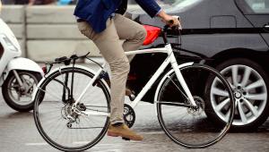 Bici: città risparmiano 16 centesimi a km per ogni ciclista