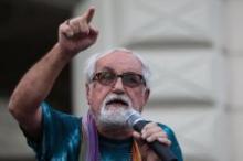 "L'Italia in guerra: basta con questa follia"